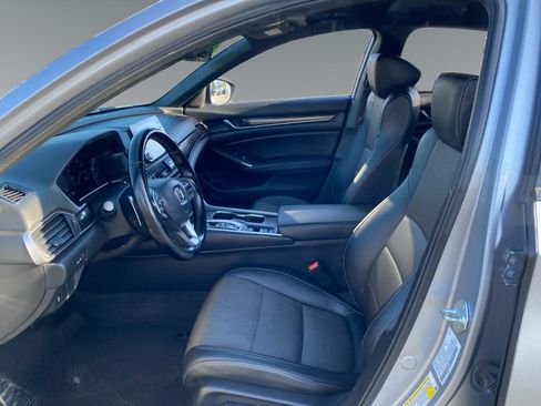 Used 2022 Honda Accord Sport image 9