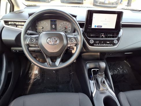 Used 2024 Toyota Corolla LE image 11