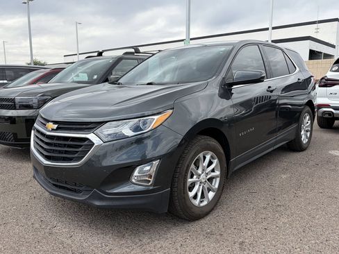 Used 2019 Chevrolet Equinox LT FWD image 4