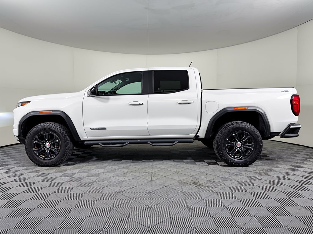 Used 2024 GMC Canyon Elevation w/ Elevation Premium Package AWD/4WD image 2