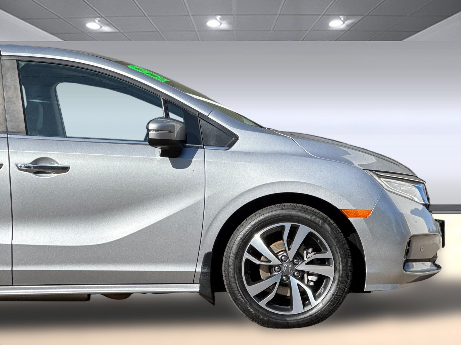 Certified 2024 Honda Odyssey Touring image 36
