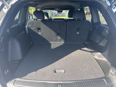 New 2026 Jeep Grand Cherokee Altitude RWD image 12