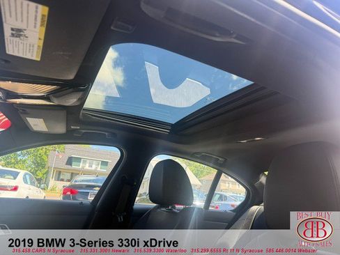 Used 2019 BMW 330i xDrive Sedan w/ Premium Package AWD/4WD image 11