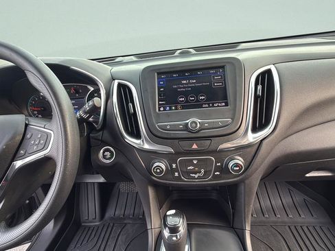Used 2020 Chevrolet Equinox LT AWD/4WD image 9
