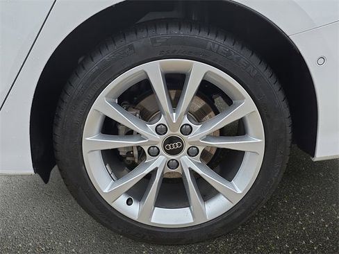 Used 2025 Audi A3 2.0T Premium w/ Convenience Package image 36