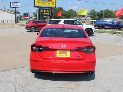 Used 2024 Honda Civic Sport image 6