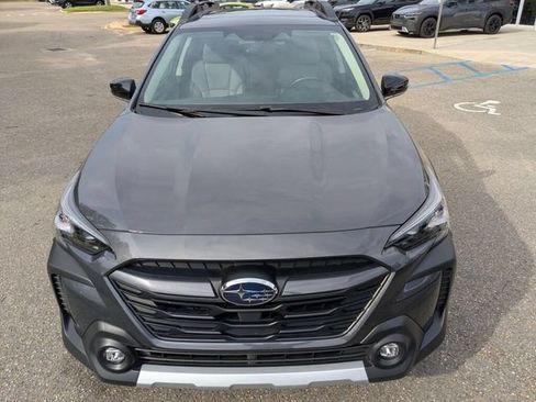 Used 2024 Subaru Outback Limited AWD/4WD image 4