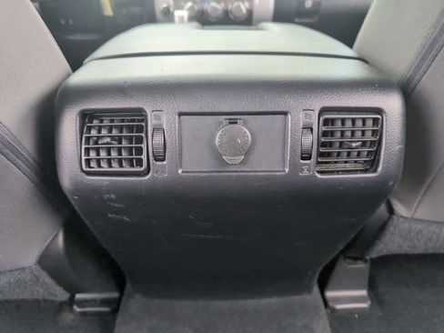 Used 2017 Toyota Tundra SR5 w/ SR5 Upgrade Package AWD/4WD image 21