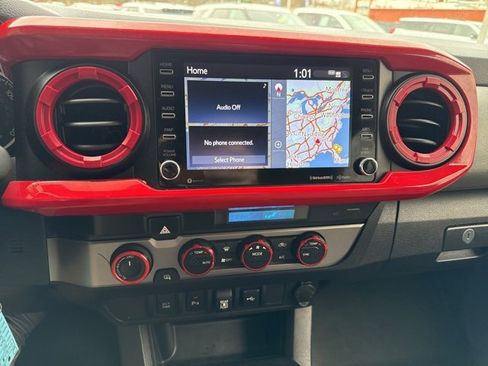 Used 2021 Toyota Tacoma SR5 image 11