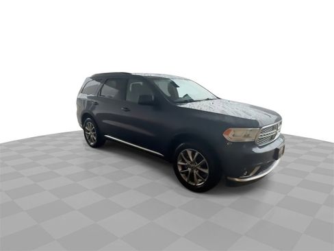 Used 2020 Dodge Durango SXT image 2