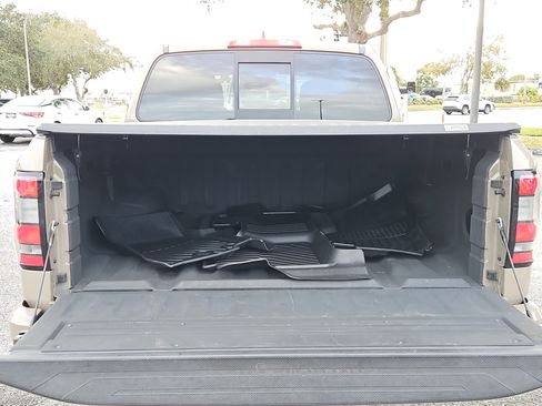 Used 2022 Nissan Frontier Pro-X image 7