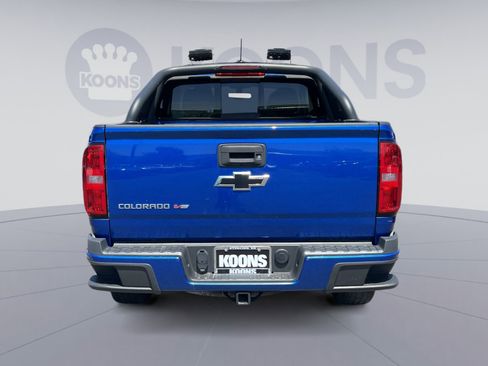 Used 2018 Chevrolet Colorado Z71 AWD/4WD image 10