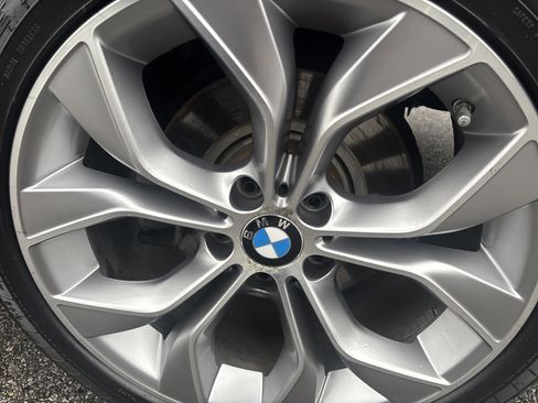 Used 2017 BMW X3 xDrive28i image 11