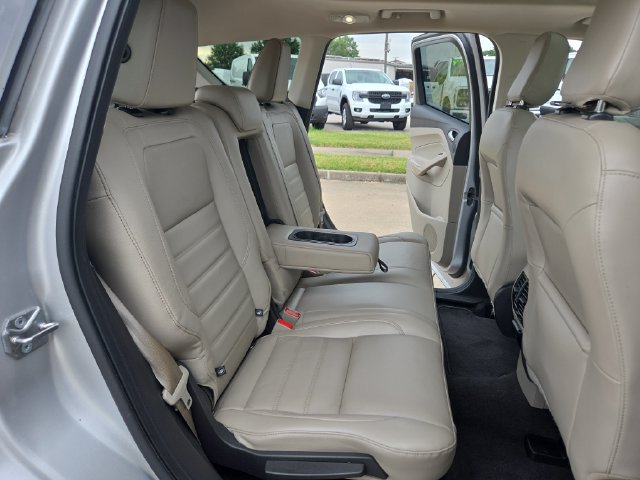 Used 2018 Ford Escape Titanium AWD/4WD image 38