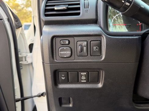 Used 2020 Toyota 4Runner SR5 Premium w/ Moonroof Package image 8