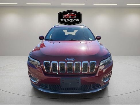 Used 2019 Jeep Cherokee Limited image 8