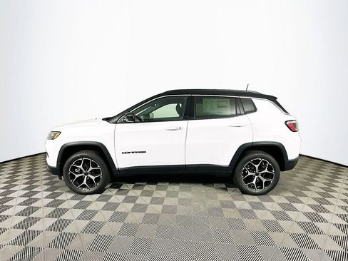 New 2026 Jeep Compass Limited image 5