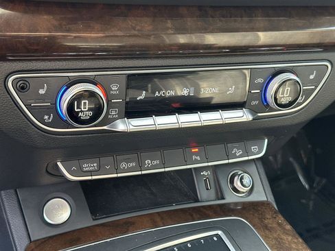 Used 2018 Audi Q5 2.0T Premium Plus w/ Premium Plus Package image 29