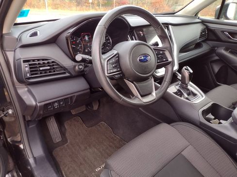 Used 2024 Subaru Outback Premium image 15