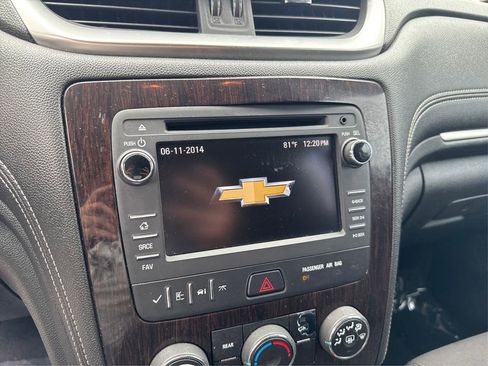 Used 2017 Chevrolet Traverse LT FWD image 14