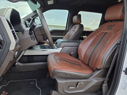 Used 2019 Ford F350 King Ranch w/ Chrome Package RWD image 15