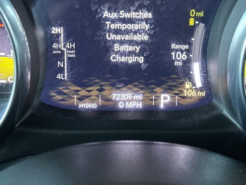 Used 2023 Jeep Wrangler Unlimited AWD/4WD image 24