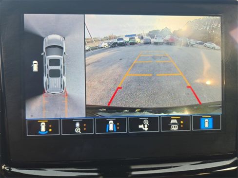 Used 2023 Chevrolet Traverse High Country w/ LPO, Floor Liner Package image 15