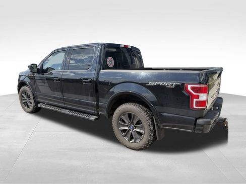 Used 2018 Ford F150 XLT w/ Equipment Group 302A Luxury AWD/4WD image 4