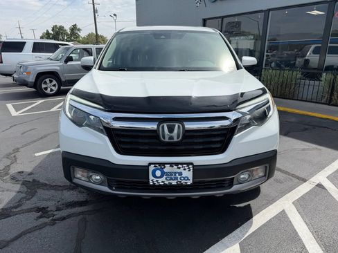 Used 2020 Honda Ridgeline RTL-E image 2