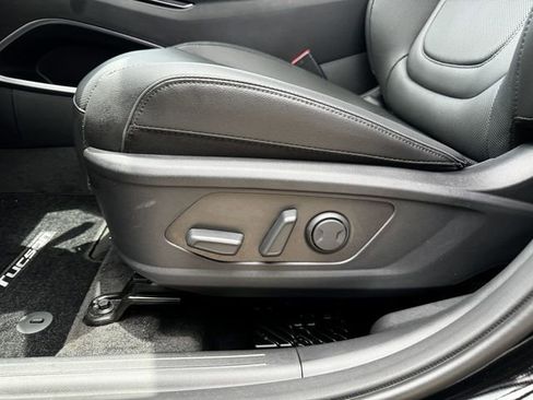 New 2024 Hyundai Tucson Limited image 19