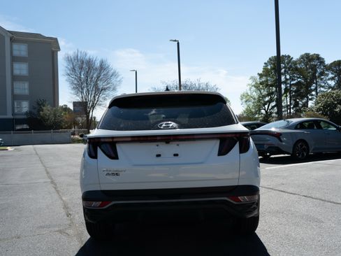 Used 2022 Hyundai Tucson SEL image 10