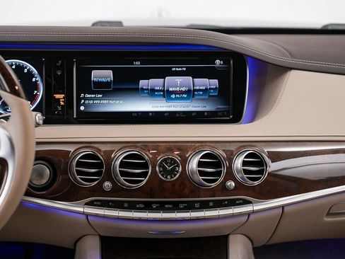 Used 2015 Mercedes-Benz S 550 Sedan image 19