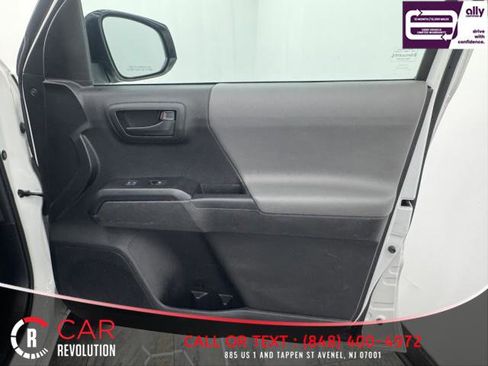 Used 2021 Toyota Tacoma SR image 38