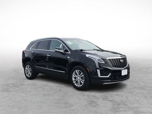 Used 2020 Cadillac XT5 Premium Luxury image 3