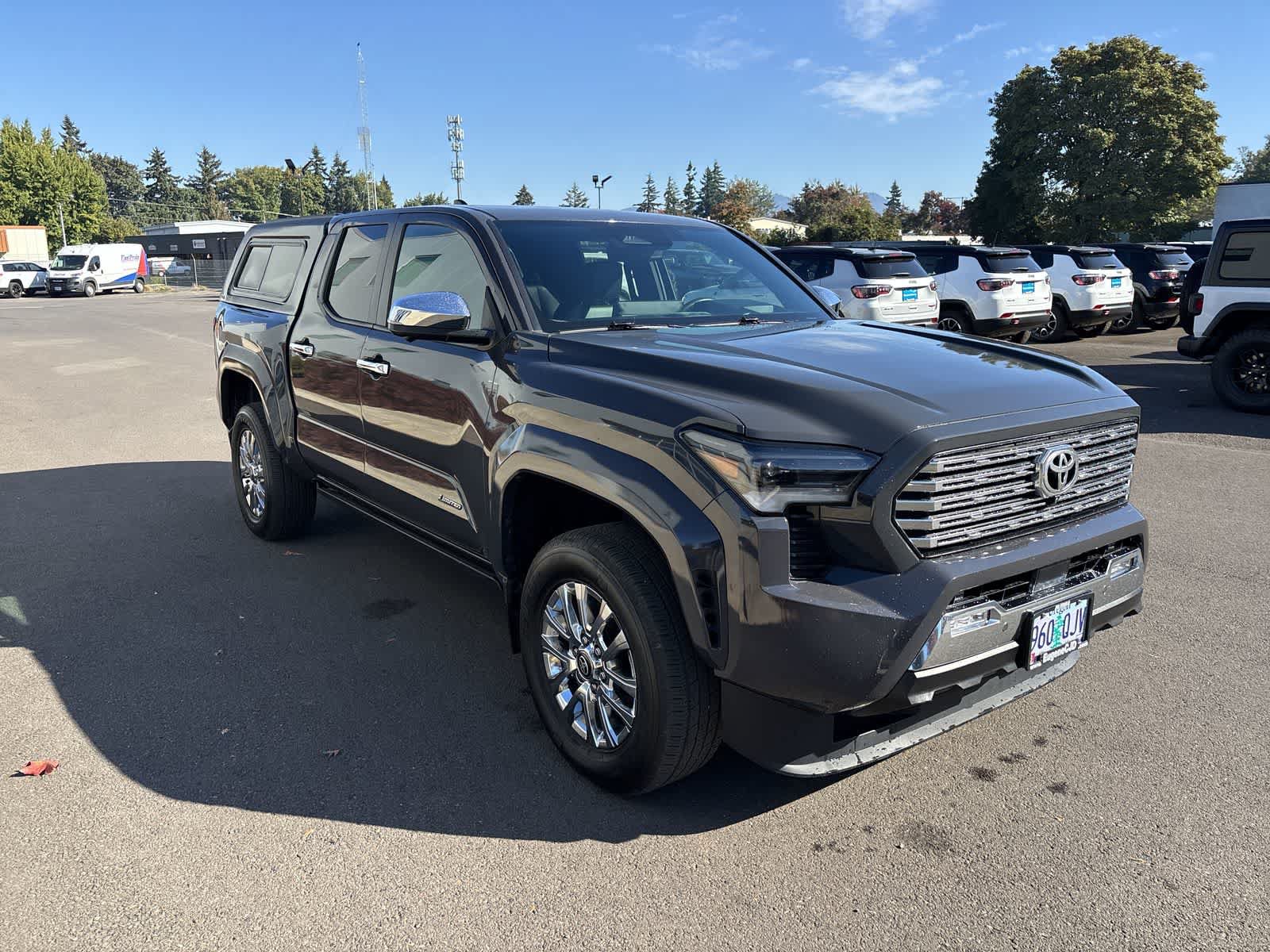 Used 2024 Toyota Tacoma Limited w/ Limited Package (LT) AWD/4WD image 5