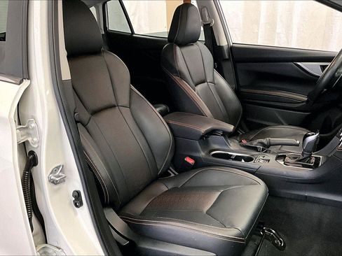 Used 2023 Subaru Crosstrek 2.5i Limited w/ Moonroof Package image 7