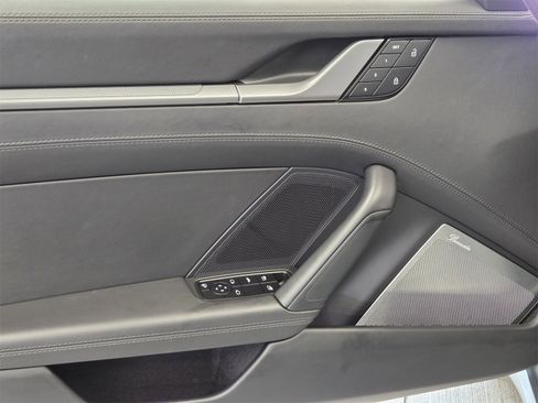 Used 2022 Porsche 911 Carrera 4S image 12