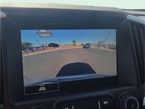 Used 2023 GMC Terrain SLT w/ Elevation Edition FWD image 18
