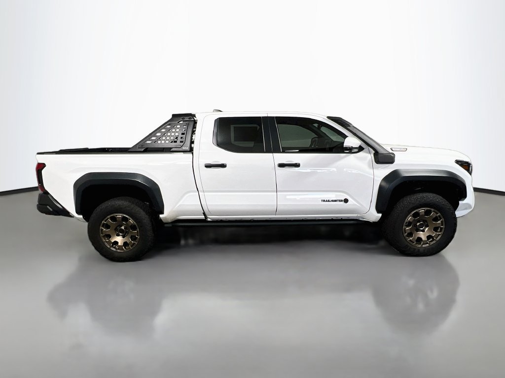 Used 2025 Toyota Tacoma 4x4 Double Cab Hybrid image 2