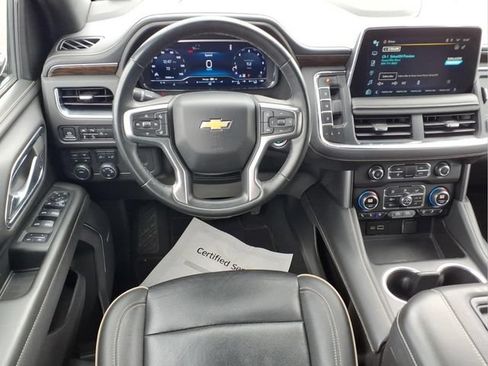Used 2024 Chevrolet Tahoe Premier AWD/4WD image 4