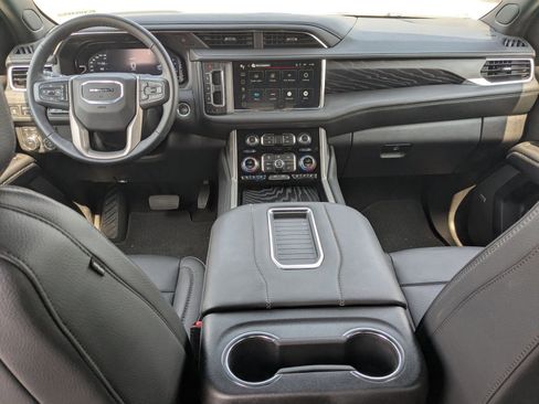 Used 2024 GMC Yukon XL Denali image 22