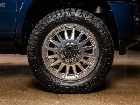 Used 2024 RAM 3500 Limited w/ Towing Technology Group image 12