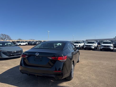 Certified 2023 Nissan Sentra S image 16