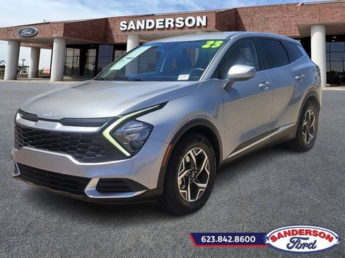 Used 2023 Kia Sportage LX image 7