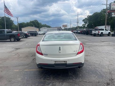 Used 2013 Lincoln MKS FWD image 6