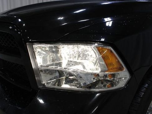 Used 2012 RAM 1500 Express AWD/4WD image 29