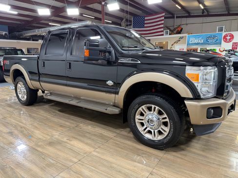 Used 2013 Ford F250 King Ranch w/ FX4 Off Road Pkg image 3