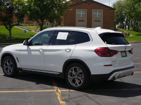 Used 2021 BMW X3 xDrive30i w/ Convenience Package AWD/4WD image 4