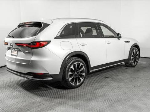 Used 2024 MAZDA CX-90 Plug-In Hybrid w/ Premium Pkg image 8