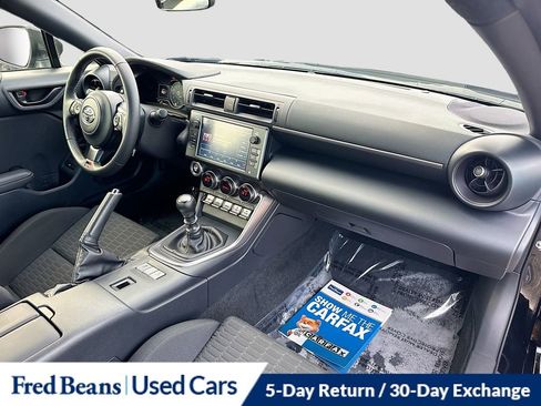 Used 2022 Toyota GR86 w/ ALL Weather Mat Package (TMS) image 26